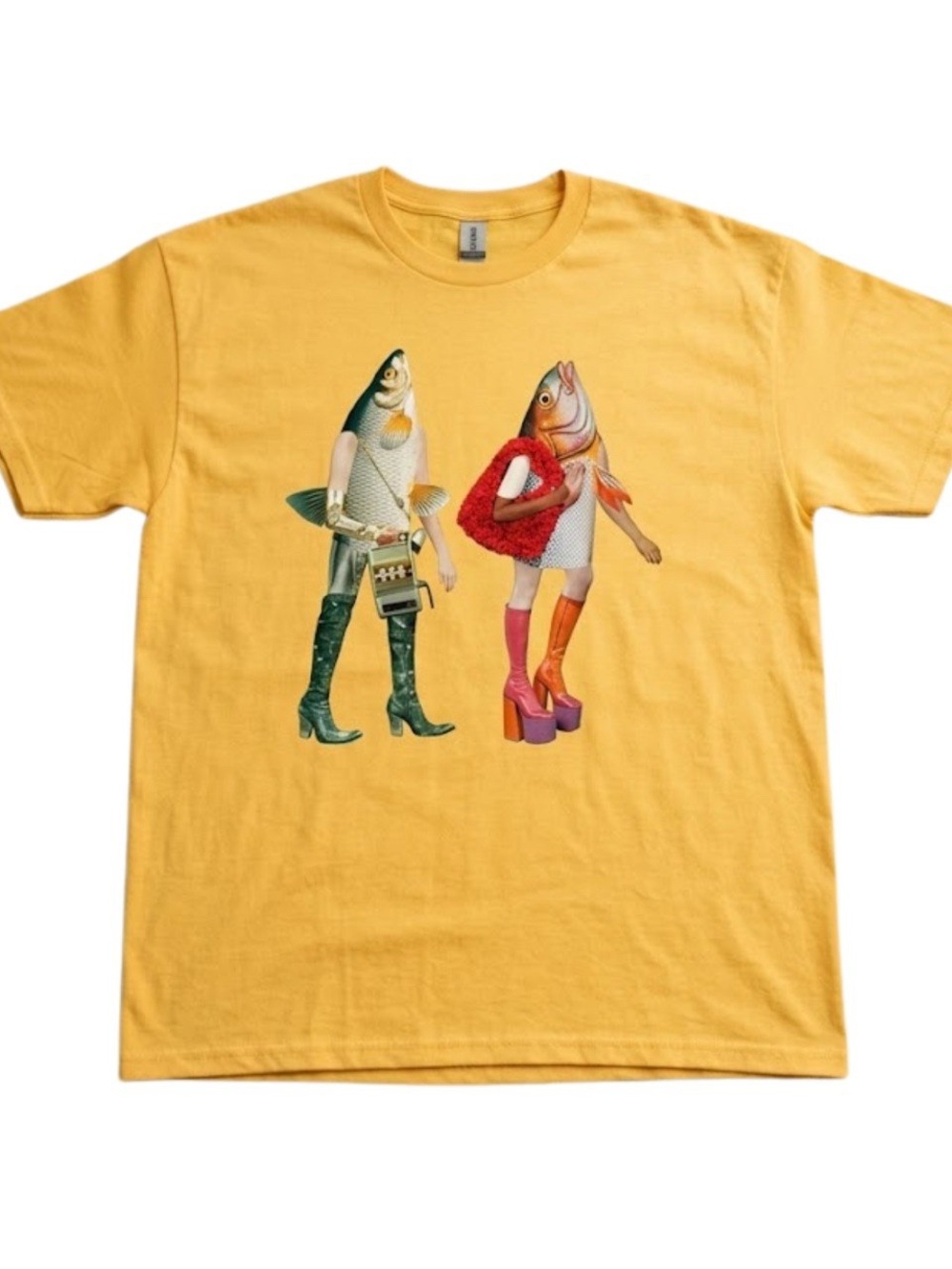 Gildan fish girl cool graphic tee yellow cotton